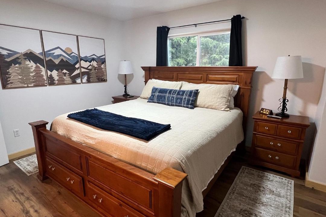 Photo of Bedroom in Bear Creek