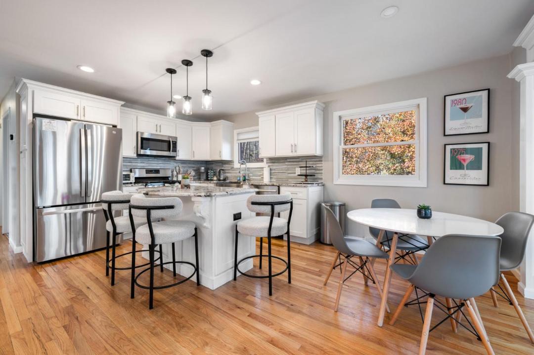 Photo of Kitchen in Geyser Crest