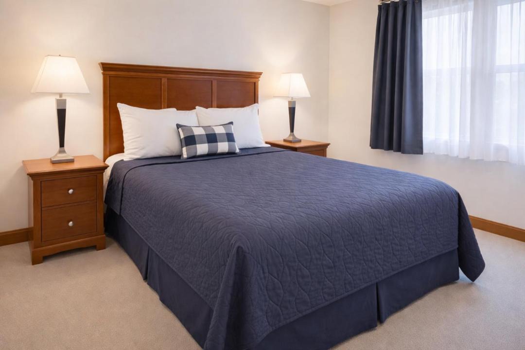Photo of Bedroom in Ellsworth
