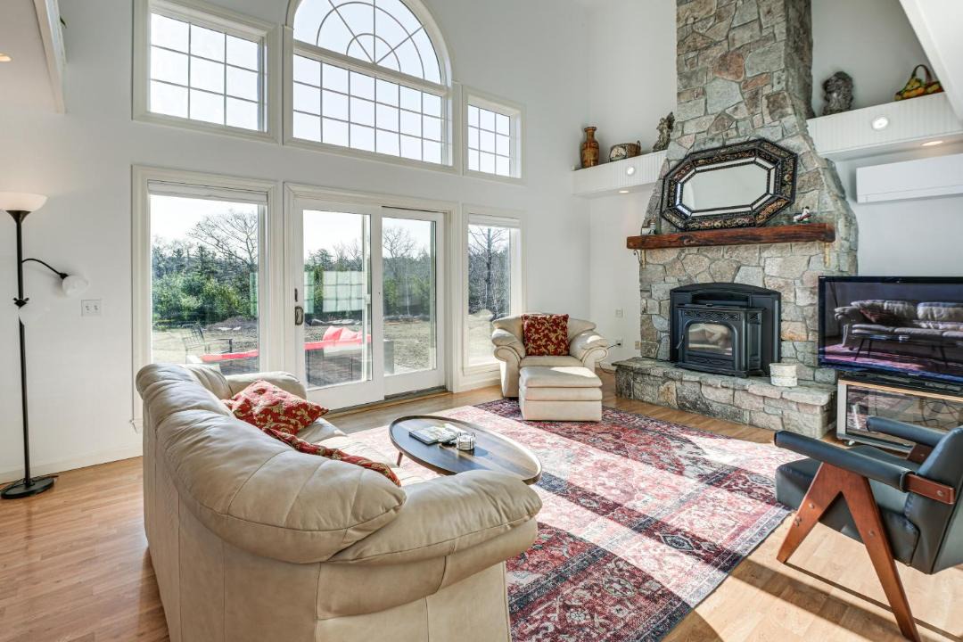 Photo of Livingroom in Mount Desert
