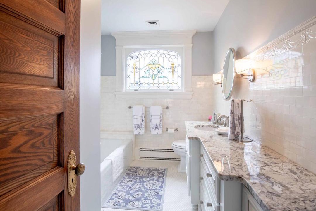 Photo of Bathroom in Clarion
