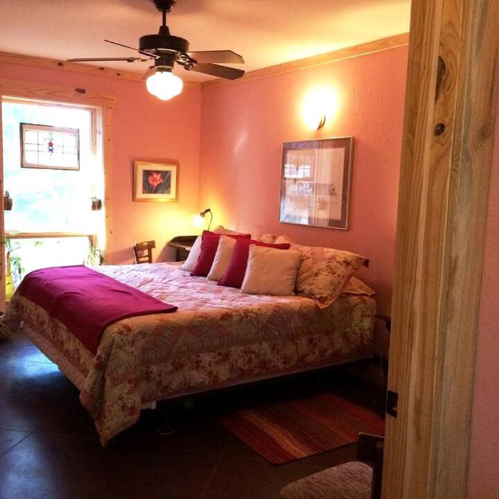 Photo of Bedroom in Van Zandt County
