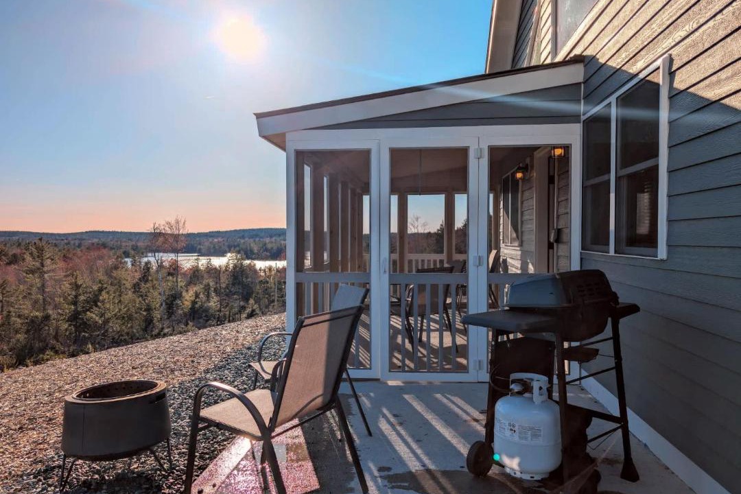 Photo of Patio Balcony in Sullivan