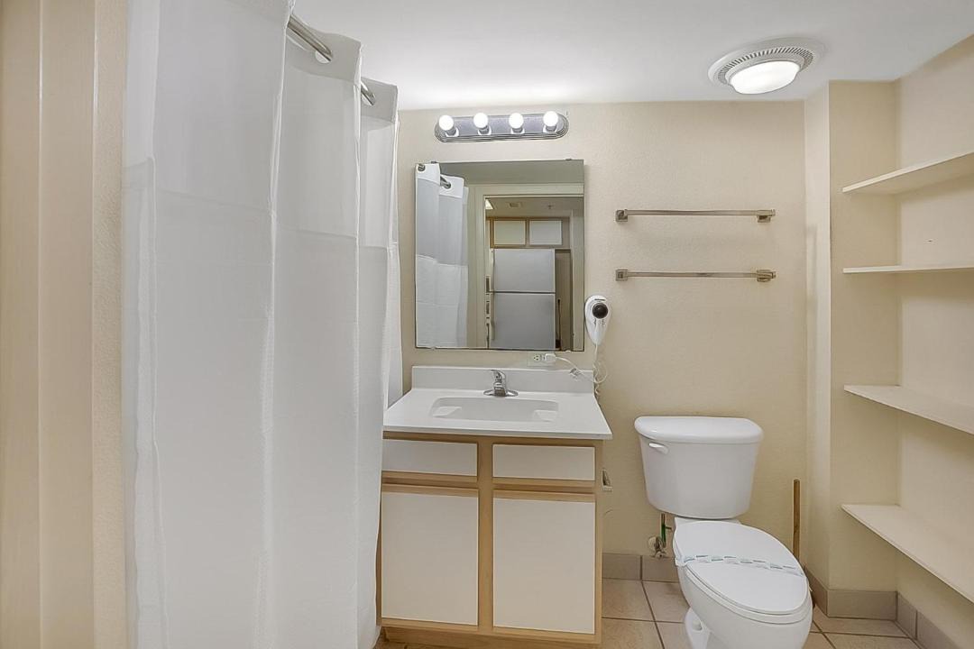 Photo of Bathroom in Crescent Beach