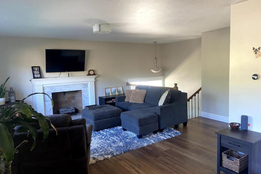 Photo of Livingroom in Murray