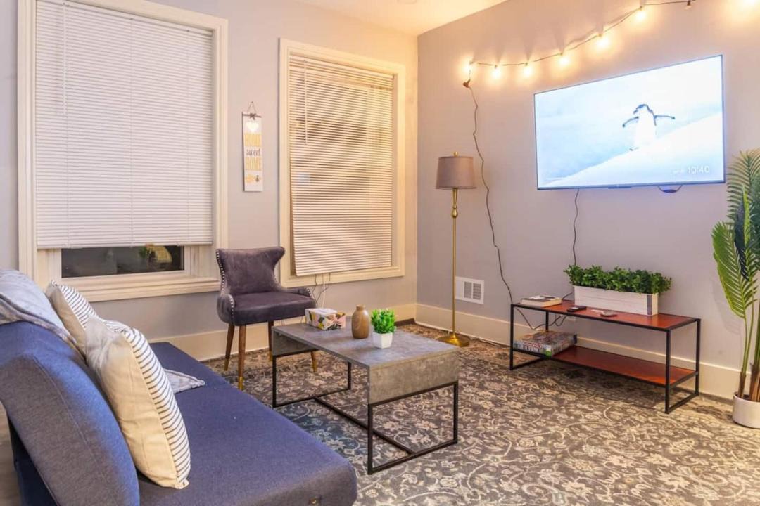 Photo of Livingroom in Buffalo