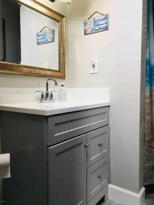 Photo of Bathroom in Naples Park