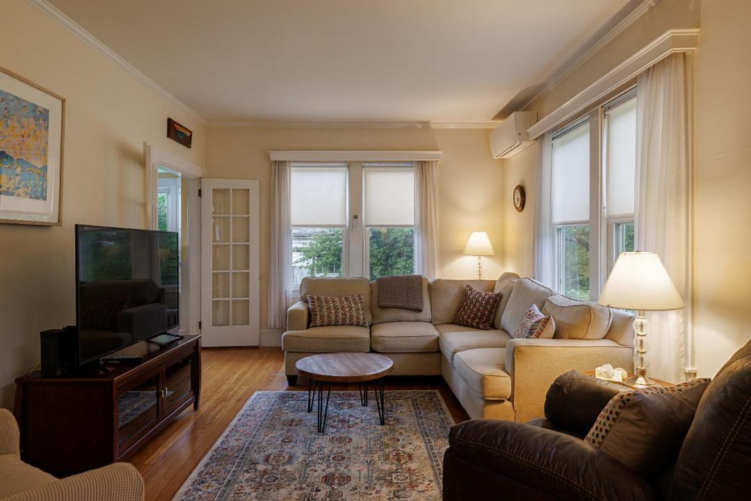 Photo of Livingroom in Northeast Harbor