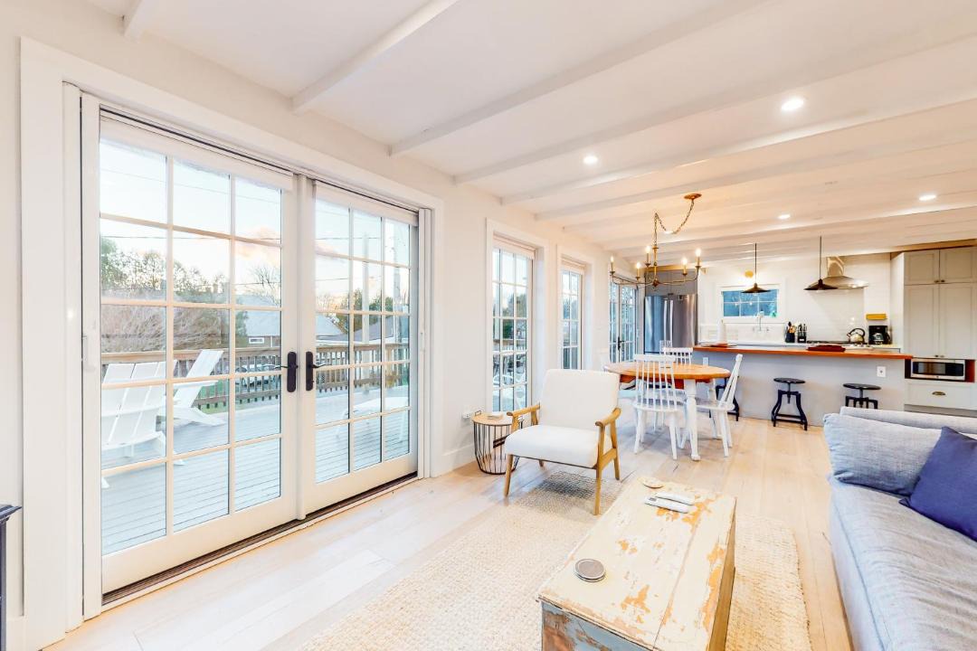 Photo of Livingroom in Rockland