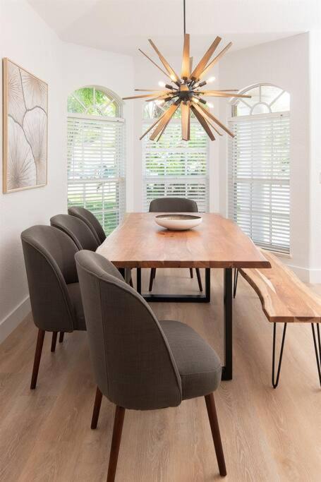 Photo of Livingroom in Naples Park