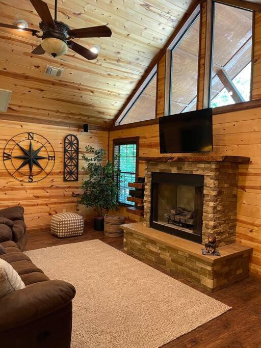 Photo of Livingroom in Pickens