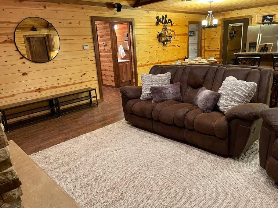 Photo of Livingroom in Pickens