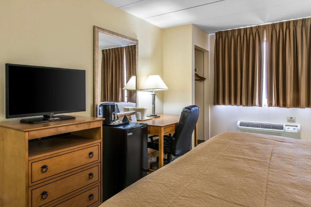 Photo of Bedroom in Fairview