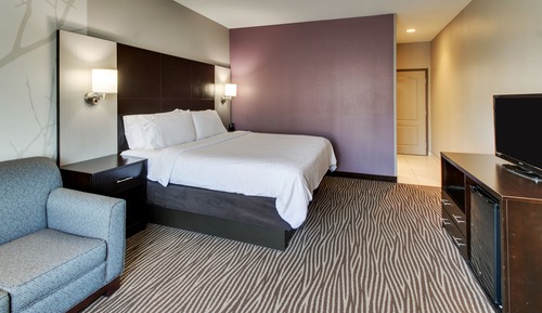 Standard Room, 1 King Bed