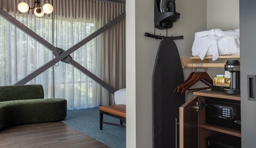 Premium Room