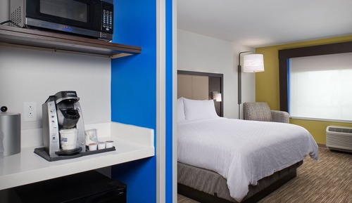 Standard Room, 1 King Bed
