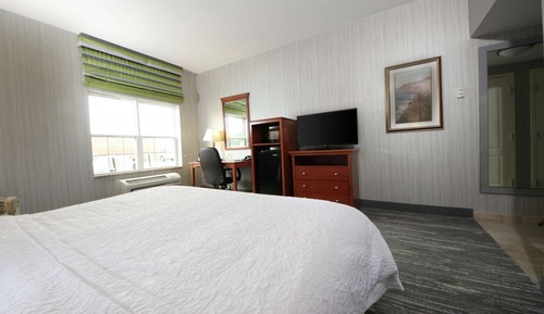 One King Bed