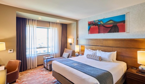 Deluxe Room, 1 King Bed, Non Smoking (West Tower)