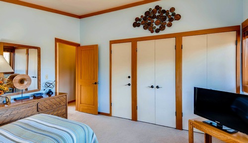 Condo, 2 Bedrooms, 2 Bathrooms