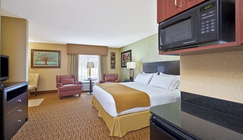 Suite, 1 King Bed, Jetted Tub, Courtyard View