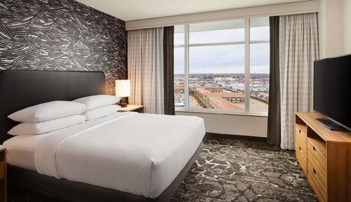 Classic Suite, 1 King Bed with Sofa bed, Non Smoking (Special - Hospitality Room)
