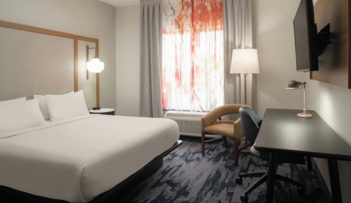 Superior Suite, 1 King Bed with Sofa bed, Hearing Accessible (Roll-in Shower)