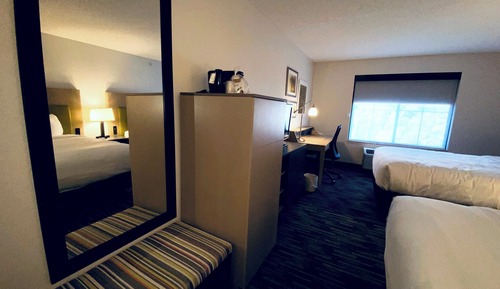 Room, 2 Queen Beds, Non Smoking