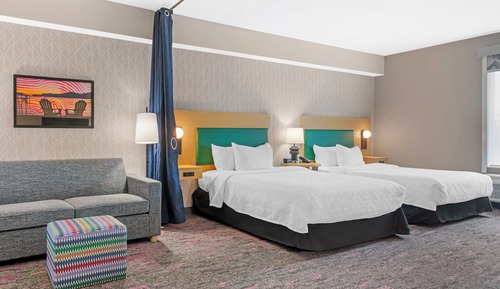 Studio, 2 Queen Beds, Accessible, Bathtub