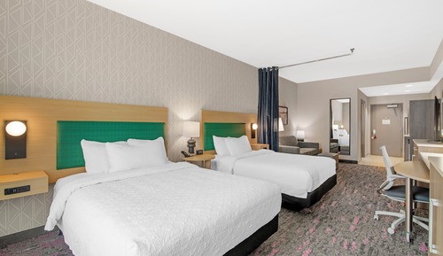 Studio, 2 Queen Beds, Accessible (Hearing)
