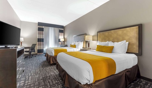 Suite, 2 Queen Beds, Non Smoking, Refrigerator & Microwave (with Sofabed)