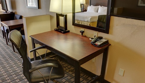 Standard Room, 1 King Bed
