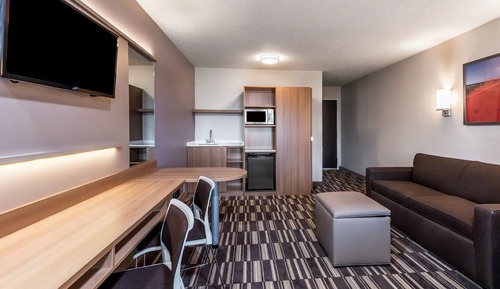 Suite, 1 Queen Bed with Sofa bed, Accessible, Non Smoking