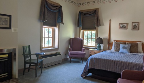 The Goferwood Room 