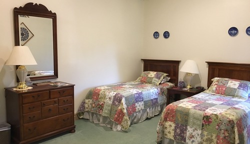 Lilac Room