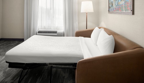 Studio, 1 King Bed with Sofa bed (Mobility Accessible, Tub)