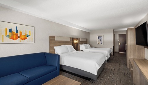 Suite, Multiple Beds