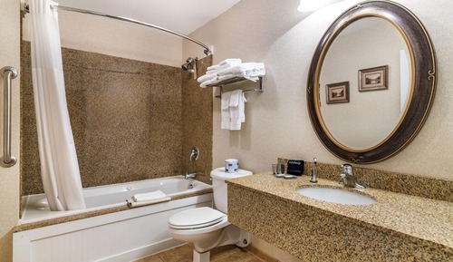 Suite, 1 King Bed, Non Smoking