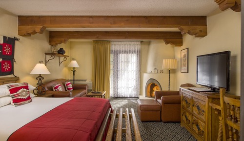 Deluxe Room, 1 King Bed