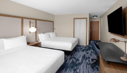 Queen Room with Two Queen Beds