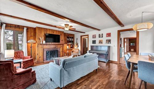 Bungalow