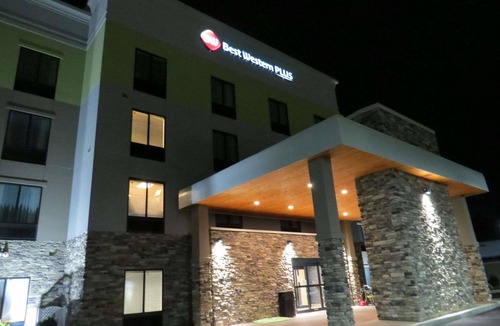 Erie Hotel | Best Western Plus Erie Inn & Suites