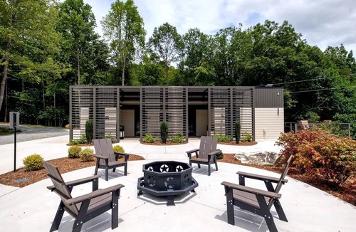 Balsam Grove Cabin | Breathtaking Invisible Tiny House in Transylvania County, North Carolina