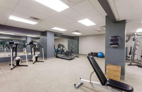 Downtown Buffalo Hotel | Hotel at the Lafayette Trademark Collection by Wyndham